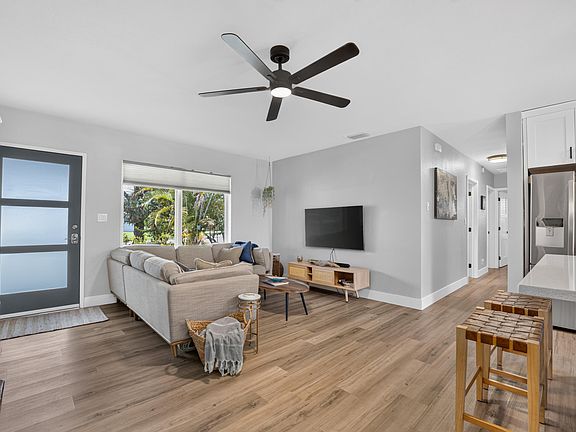 3rd image of 510 NE 8th Street