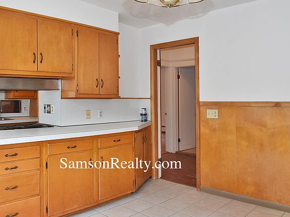 4th image of 206 Slater Ave #2