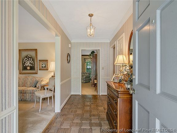 5th image of 747 Magellan Ct