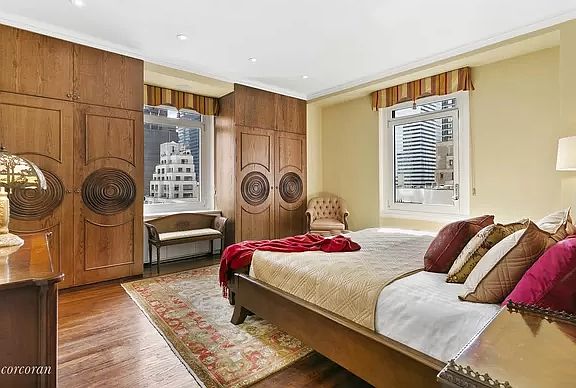 5th image of 465 Park Ave APT 18D
