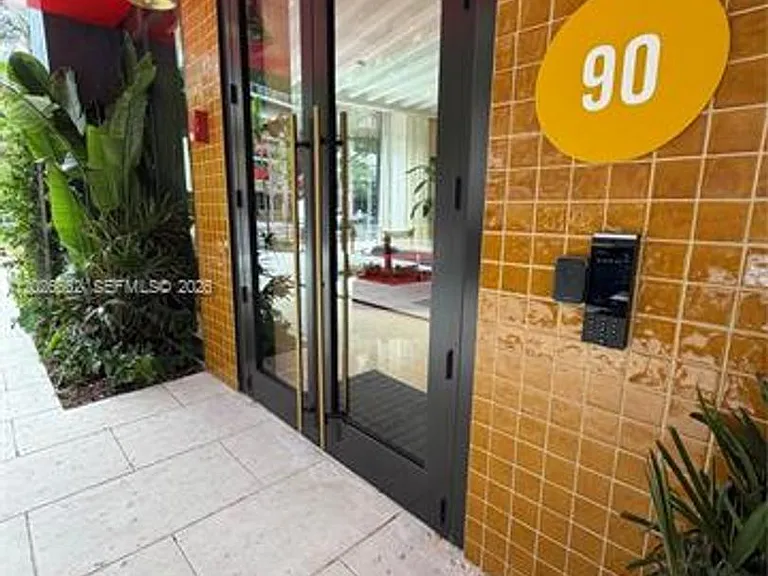 90 NE 32nd St #209 — Photo 17