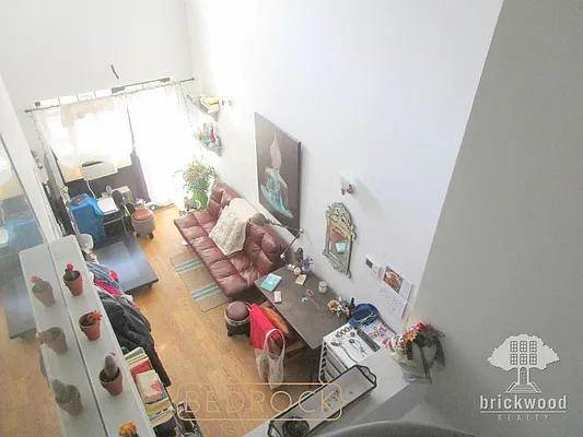 Rented by Brickwood BWR LLC | media 1