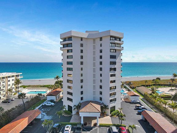 2nd image of 600 Ocean Dr APT 11B