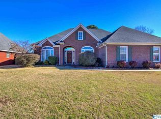 2908 Whiteford Dr SW, Decatur, AL 35603