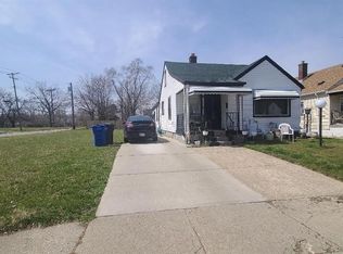 3152 Walnut St, Inkster, MI 48141