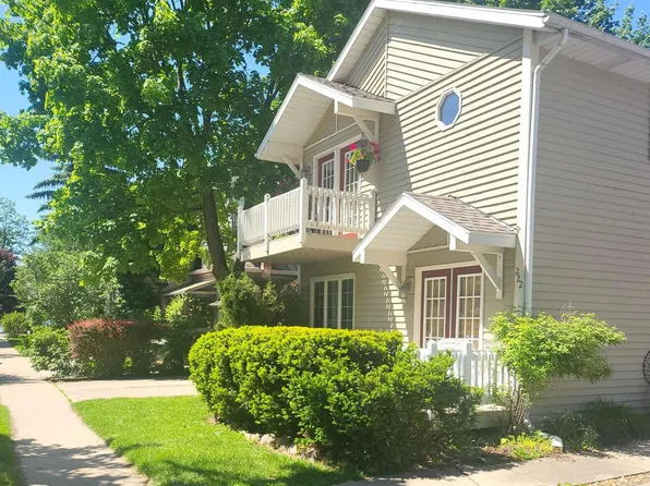 222 Madison STREET #1, Lake Geneva, WI 53147