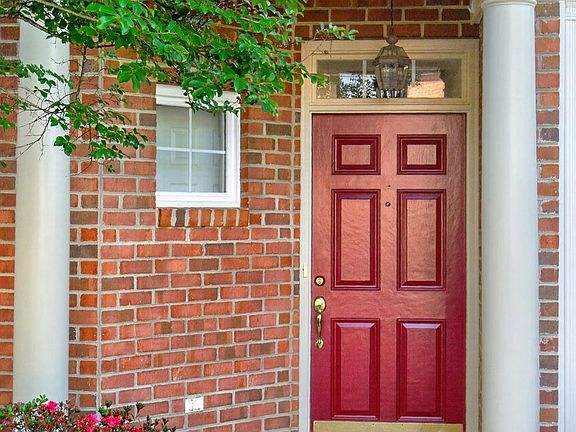4th image of 1037 Somer Chase Ct