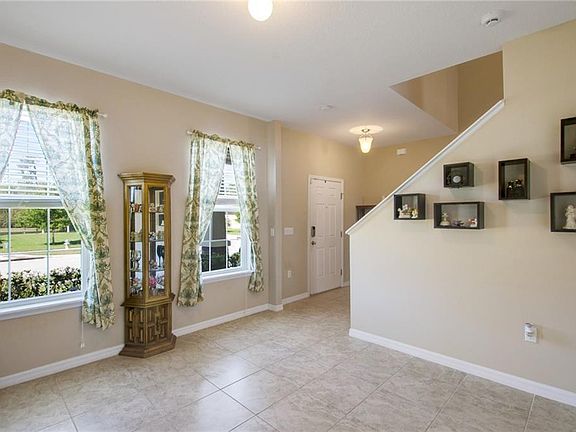 4th image of 6106 Evansbrook Dr