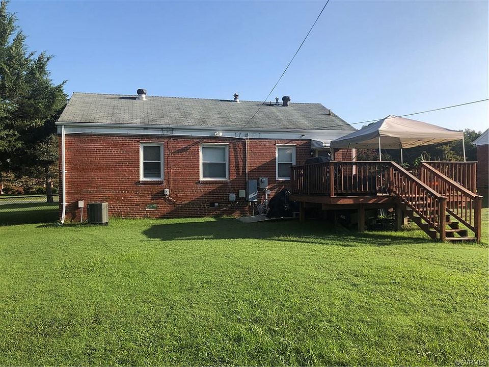 2nd image of 1715 Parlow Dr