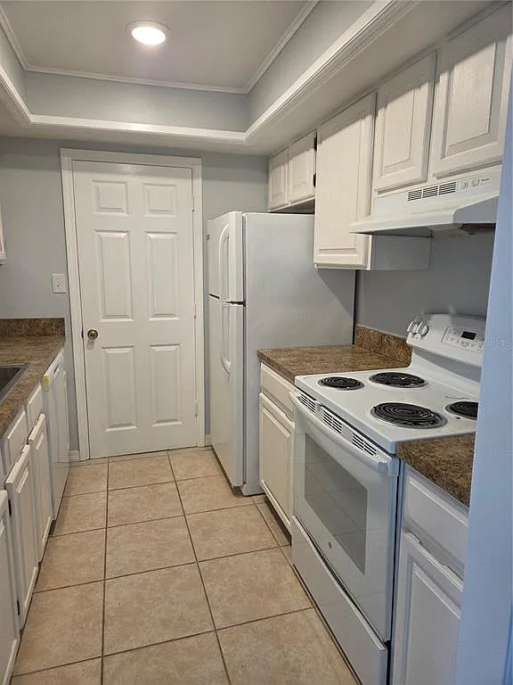 2 bed, 1.0 bath, 1000 sqft, $1,400 — Photo 3