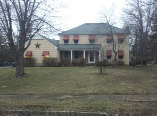 811 Carnoustie Dr, Bridgewater, NJ 08807