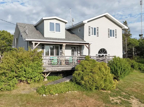 180 C Boudreau Rd, Mavillette, NS B5A 5B3