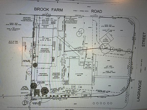4th image of 154 Brook Farm Rd