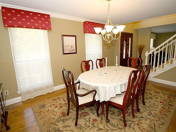 5th image of 3120 Woodbridge Estates Dr