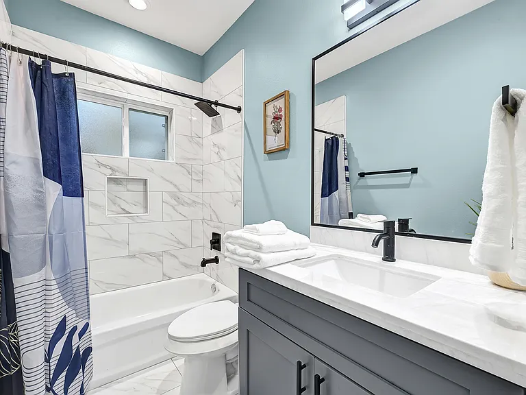 3511B Seabrook St — Photo 66