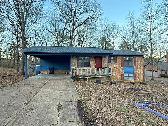 2nd image of 107 Oriole St