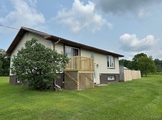 12 Rudd Rd, Lacona, NY 13083