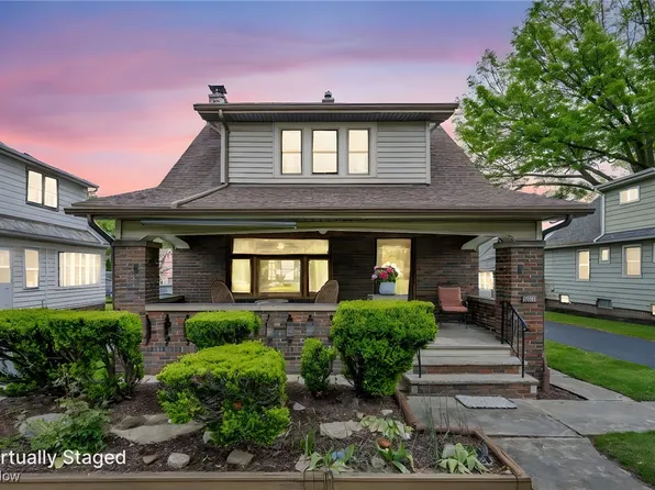 4631 Landchester Rd, Cleveland, OH 44109
