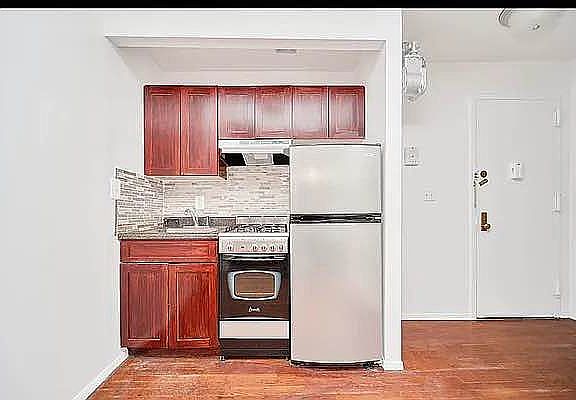 4th image of 280 Mulberry St APT 4A