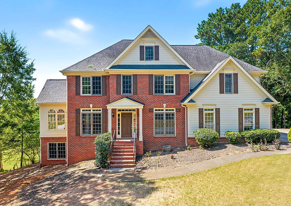 461 Waterford Dr