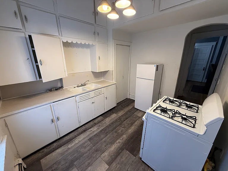611 W Prospect St #2 — Photo 7