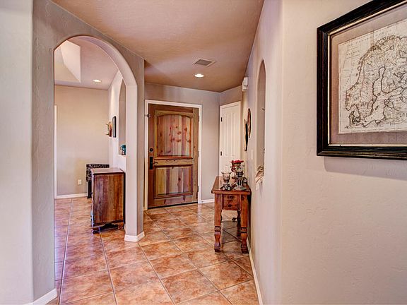 4th image of 1521 W Placita Lluvia De Oro