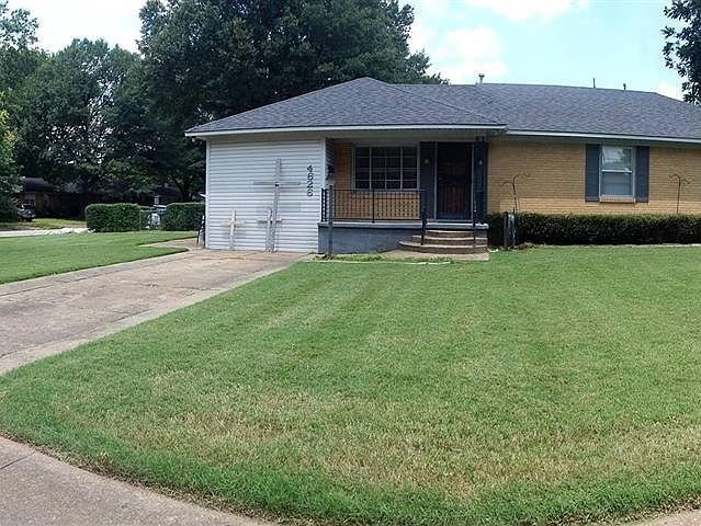 1st image of 4626 E Mallory Ave