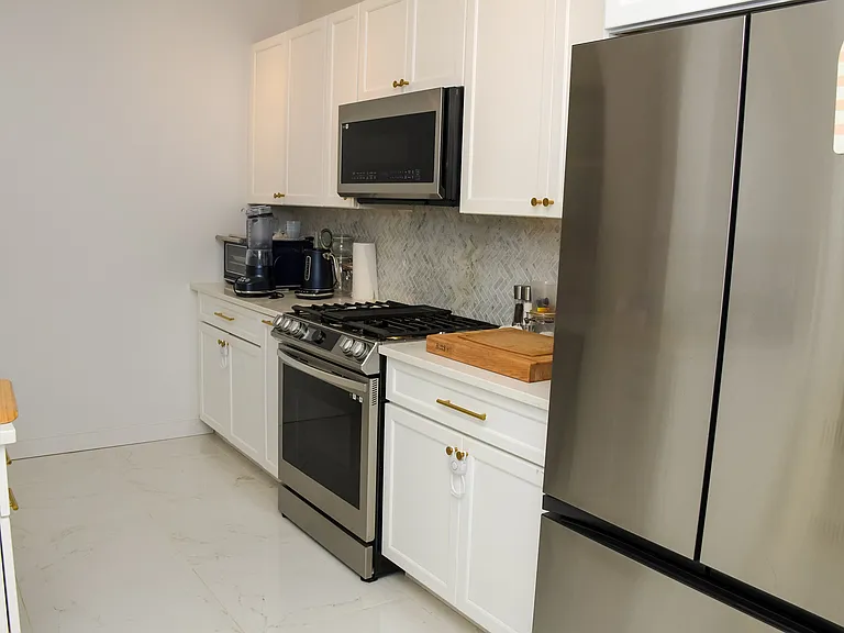 4130 46th St #3D — Photo 9