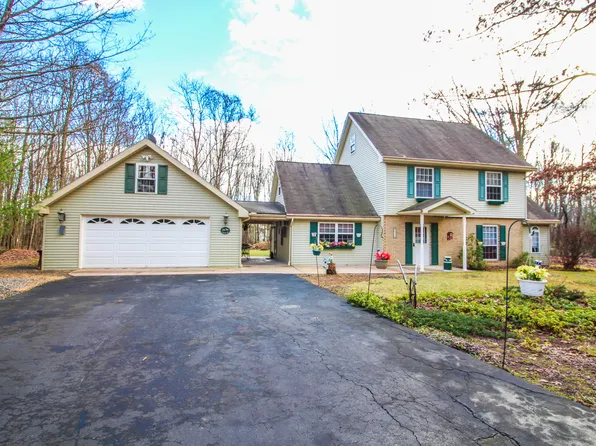 117 Aldean Dr, Effort, PA 18330
