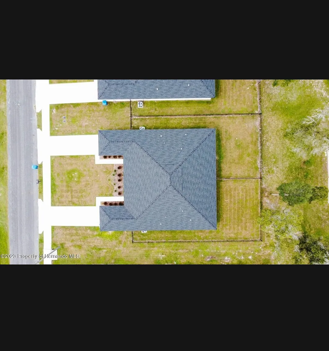 3 bed, 1304 sqft, $1,850 — Photo 4