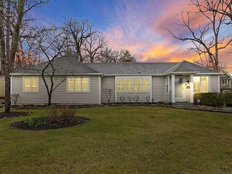 642 Agaming Rd — Photo 11