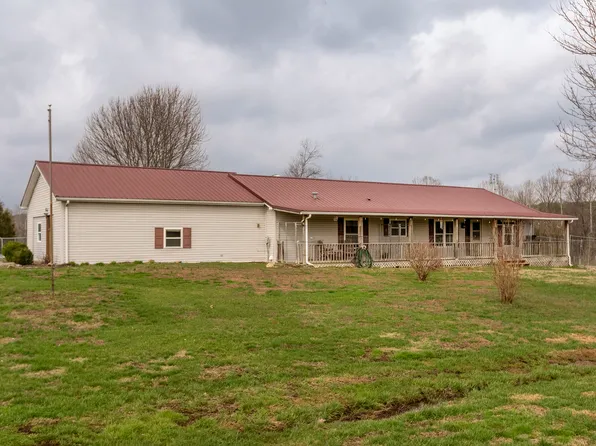 147 Hazel Rd, Simpson, IL 62985