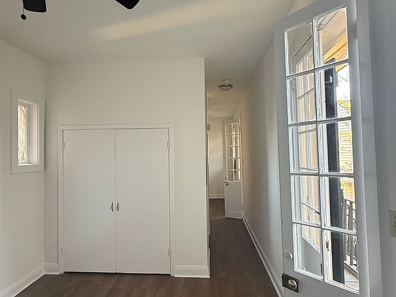 3rd image of 930 Saint Ann St #1
