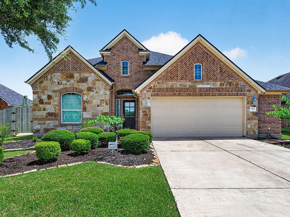 1st image of 19127 Cannon Hills Ln