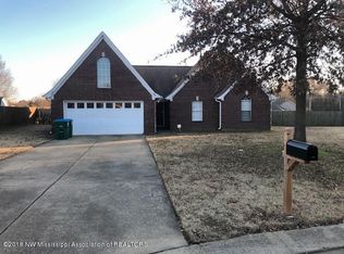 6951 Ranch Hill Cv, Walls, MS 38680