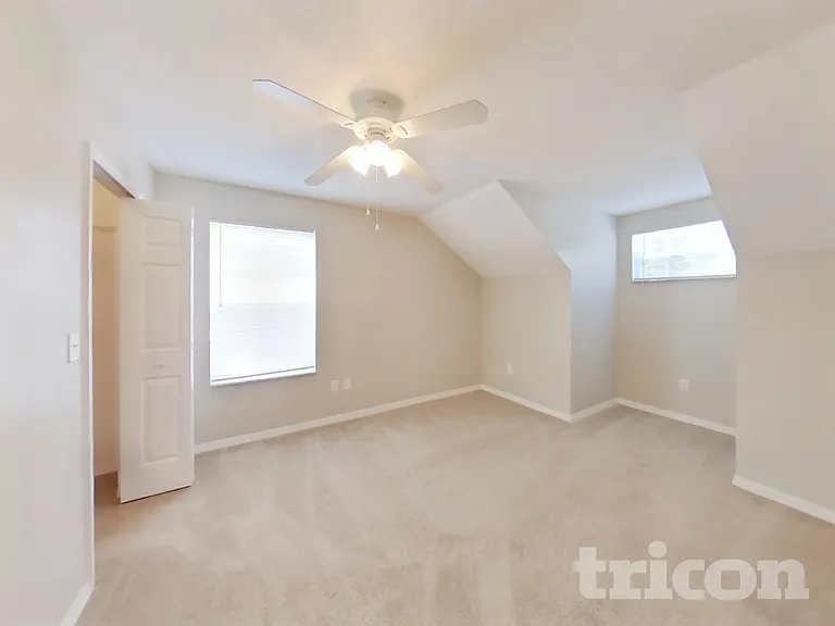 6739 Summer Haven Dr — Photo 11