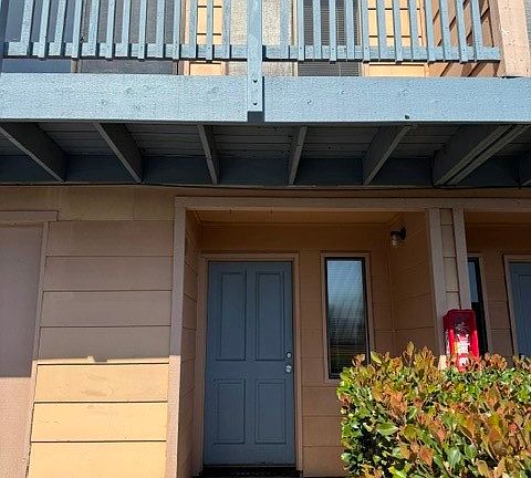 2nd image of 239 Surf St APT D