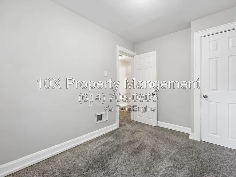 1088 Siebert St #1090 — Photo 23