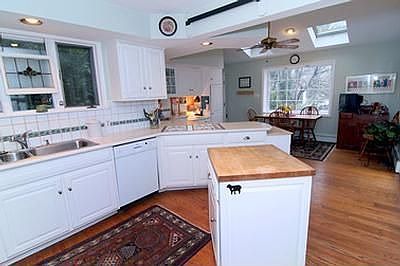 2nd image of 26 E Central Ave