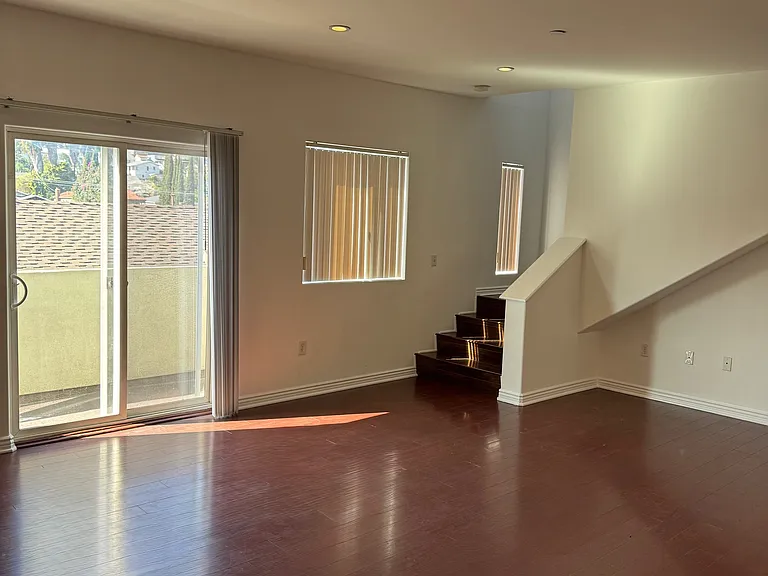 1306 Quintero St #11 — Photo 6