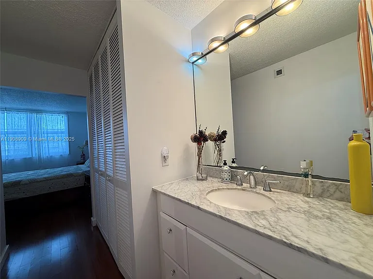 9511 Collins Ave #1208 — Photo 22