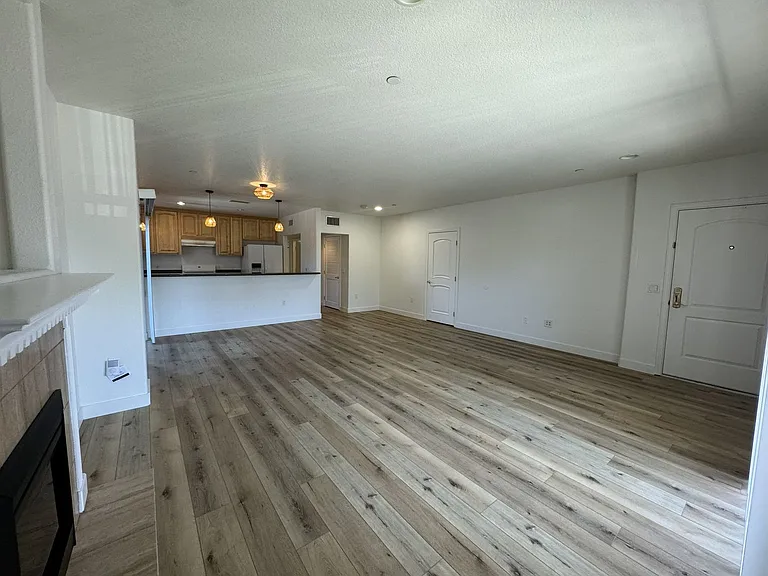 4077 Inglewood Blvd — Photo 5