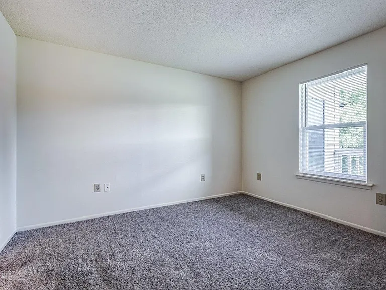 Summerlin at Concord Apartment Homes — Photo 12