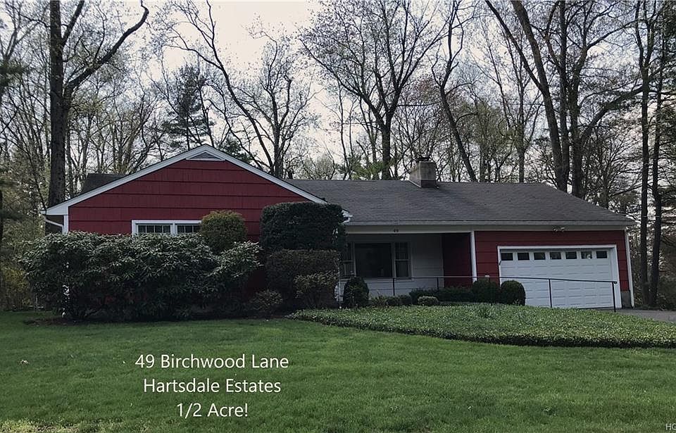 2nd image of 49 Birchwood Ln