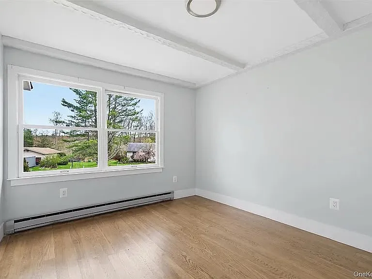 38 Marjorie Dr #1 — Photo 32
