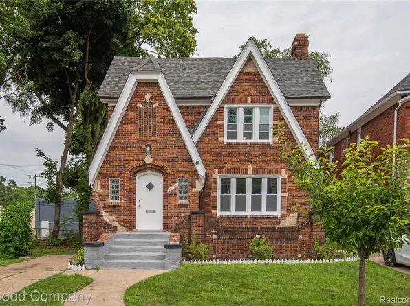 17596 Stoepel St, Detroit, MI 48221