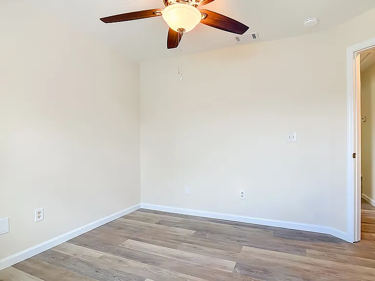 3400 Eric Ter — Photo 12
