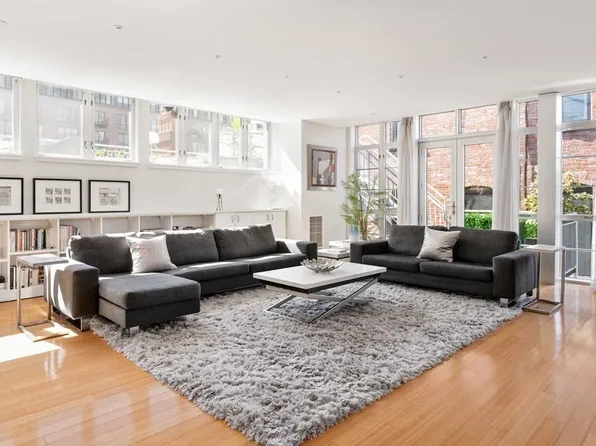 7 Warren Ave #Penthouse 23, Boston, MA 02116