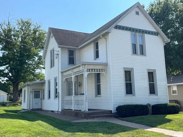 1406 Adams St, Quincy, IL 62301