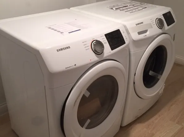 132 Bayview Ave, Jersey City, NJ 07305